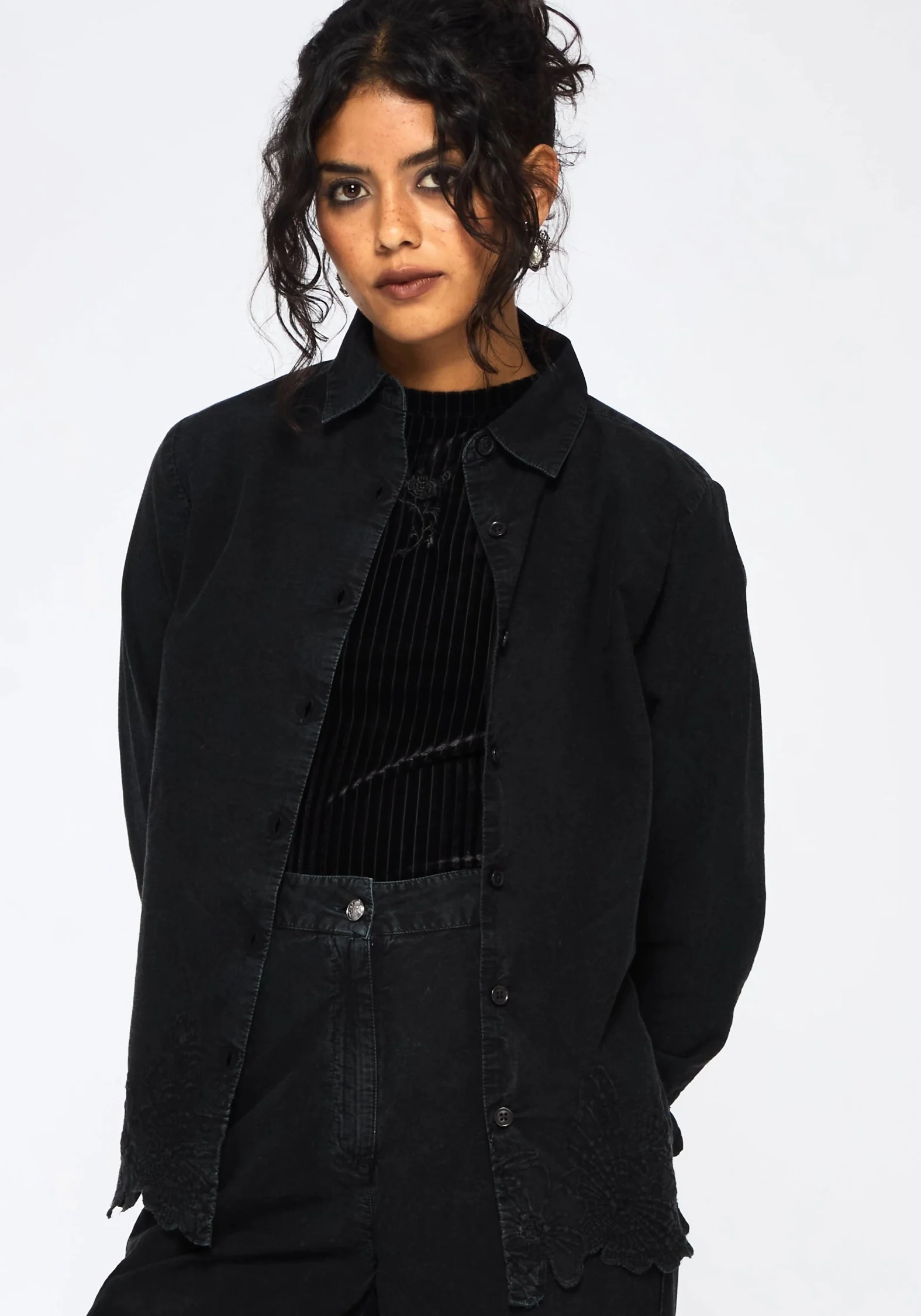 Ceres Cotton Moth Broderie Hem Shirt - Image 4