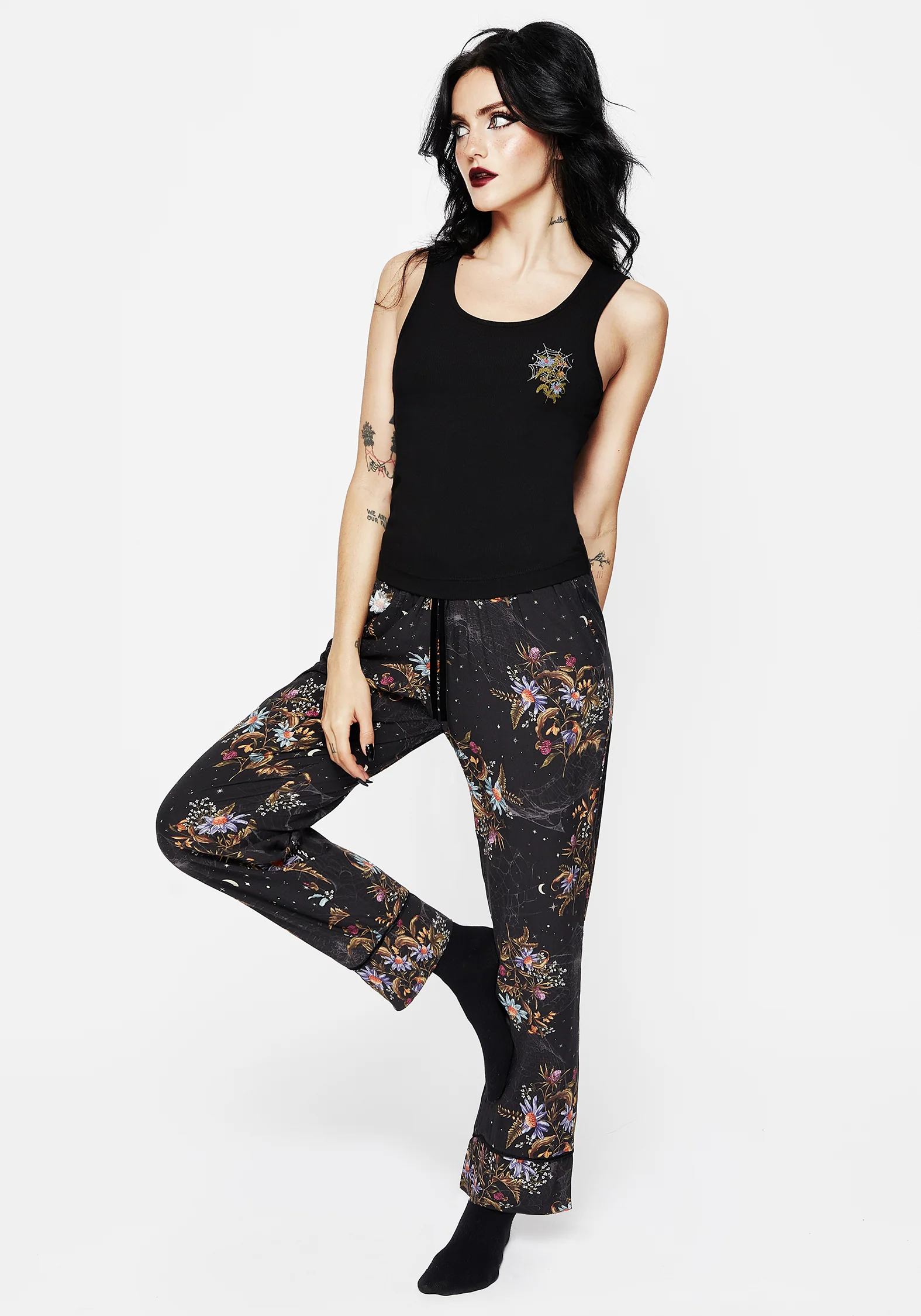 Cleome Floral Spiderweb Pyjama Vest Top - Image 6