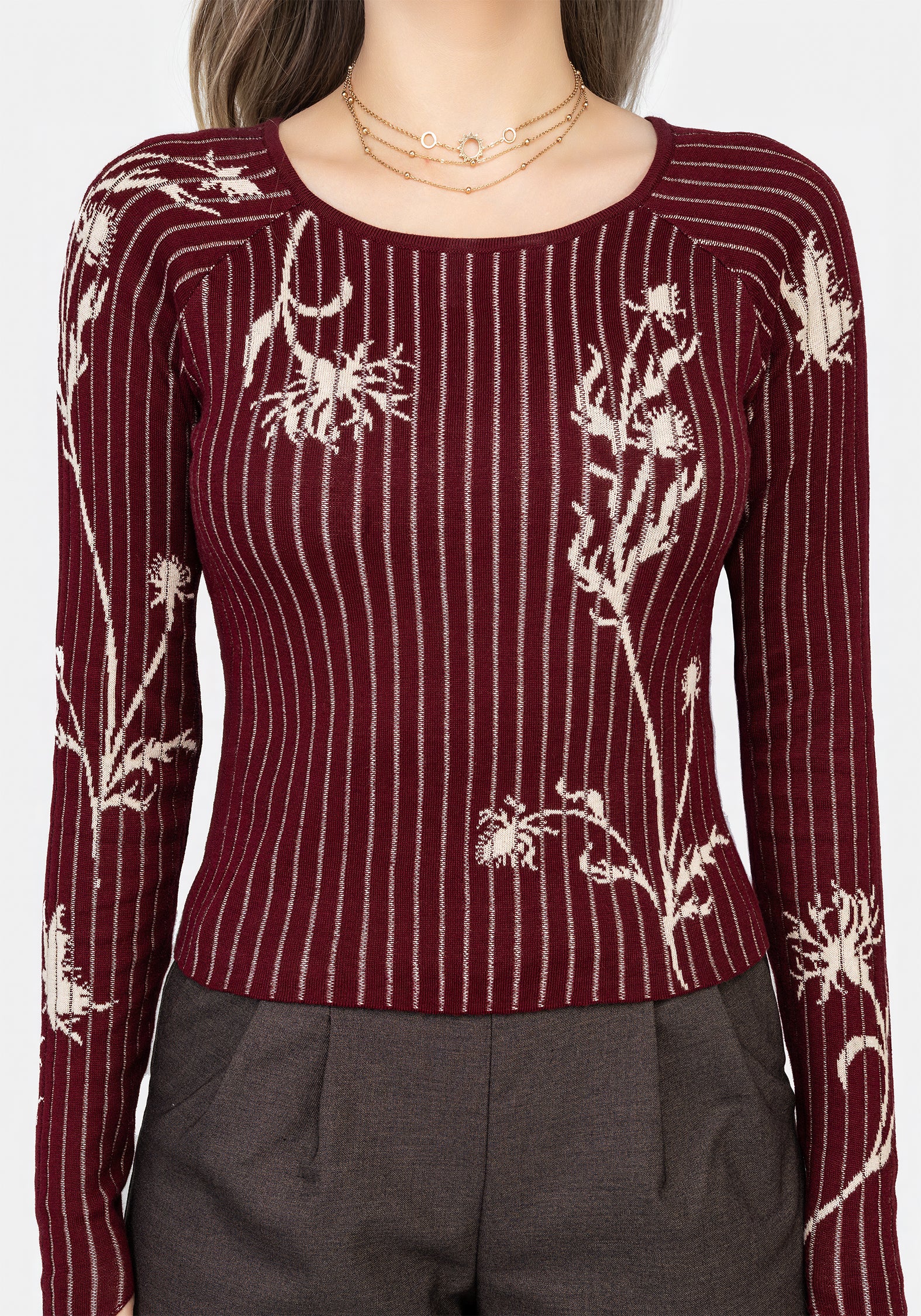 Diastella Floral Jacquard Rib Knit Raglan Sleeve Top - Red - Image 2