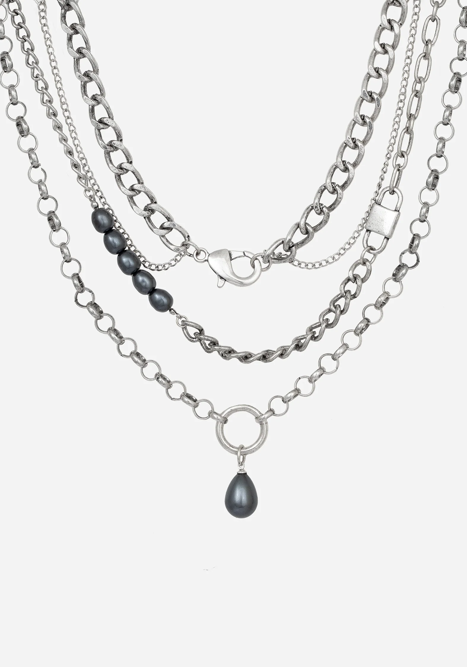 Leila Pearl Layered Necklace - Image 4