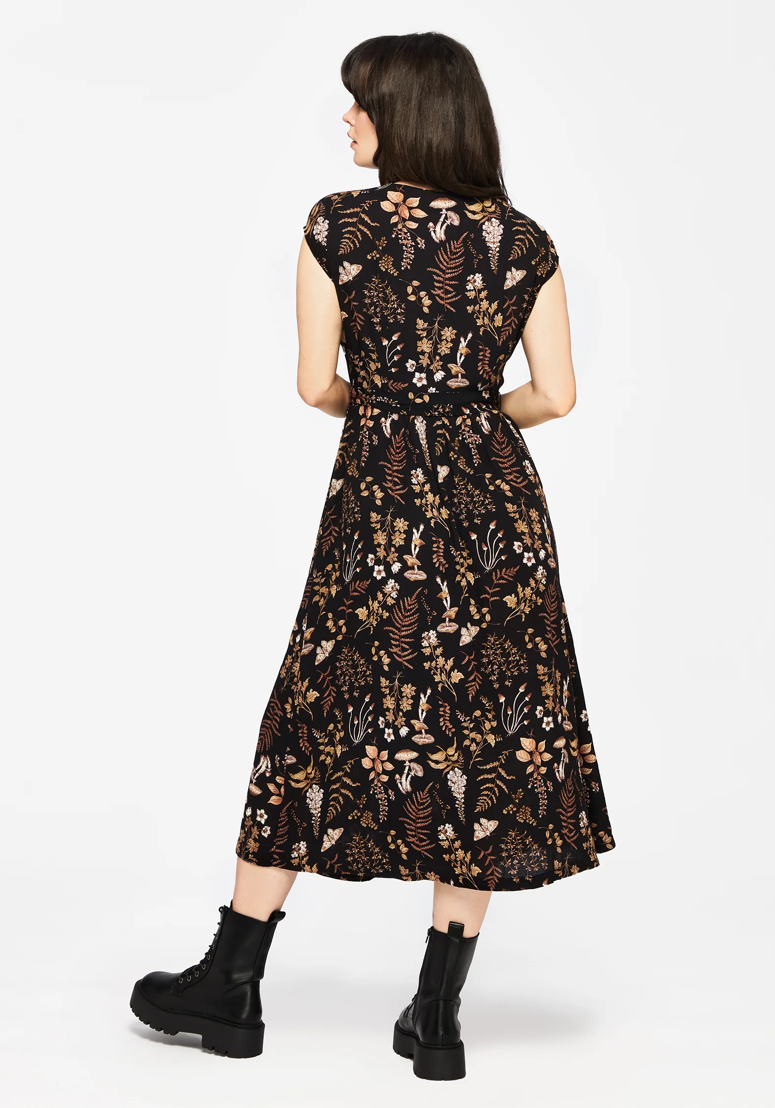 Luthien Crinkle Printed Button Up Midi Dress - Image 3