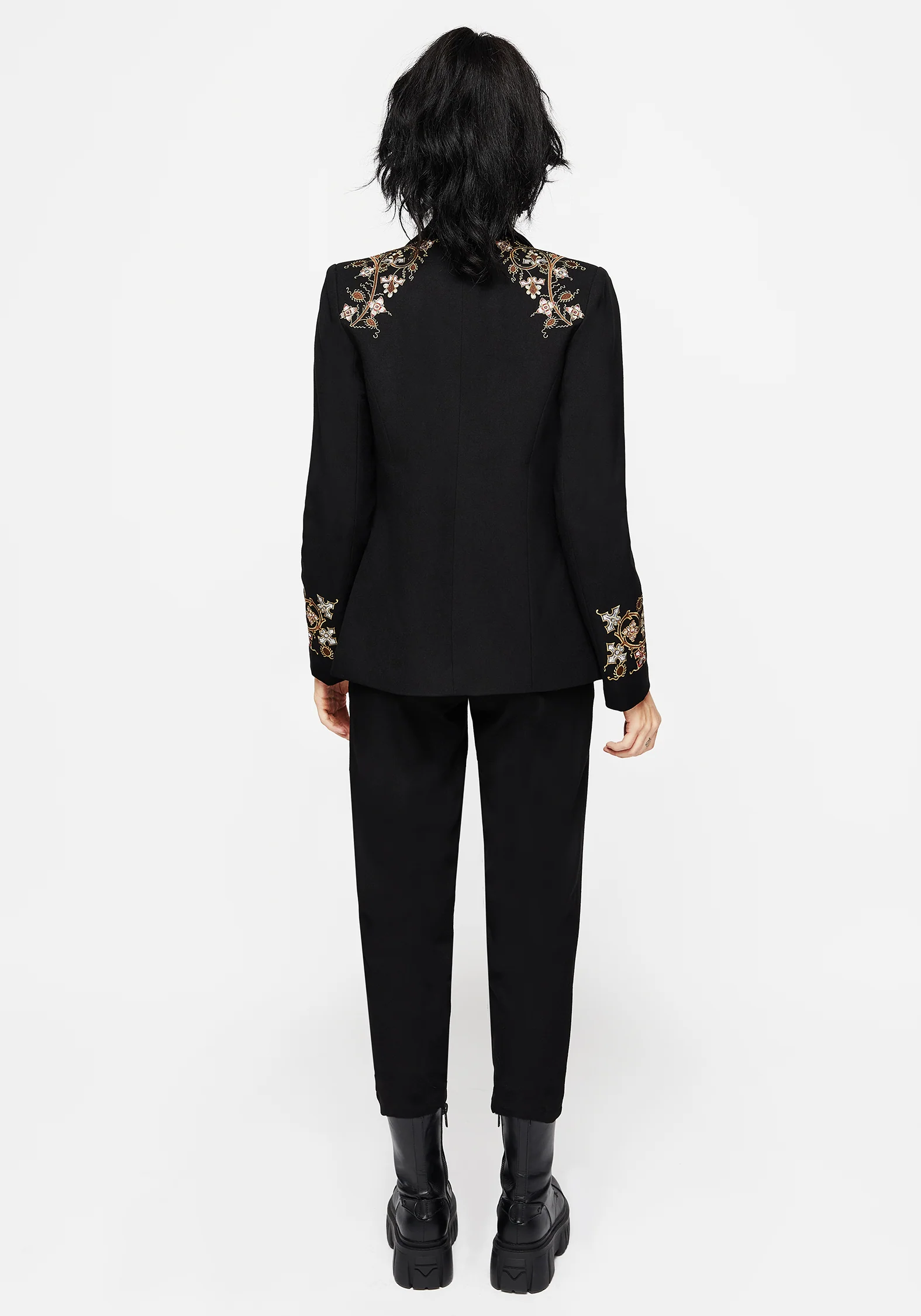 Nasturtium Floral Embroidered Relaxed Blazer - Image 9