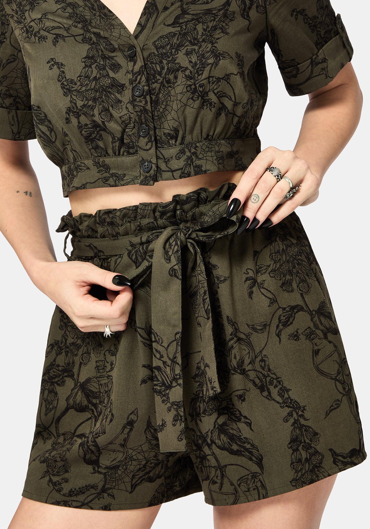 Orla Foxglove Potion Tie Waist Short - Image 2