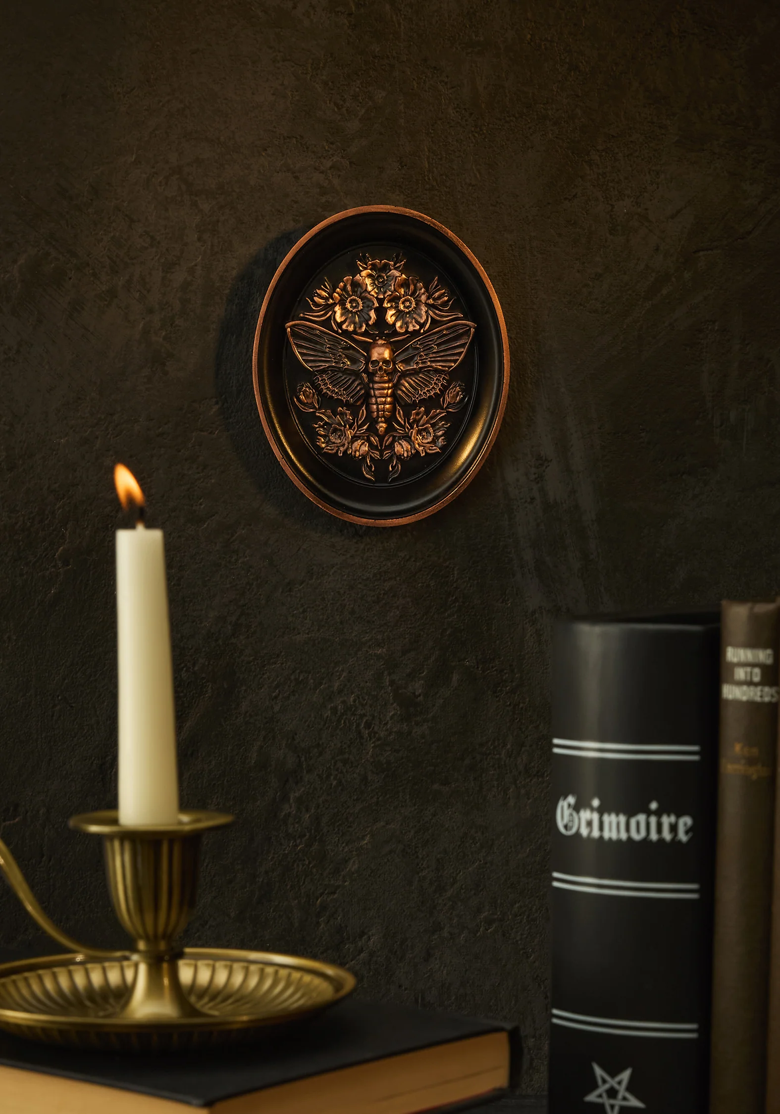 Rosamoth Wall Hanger - Image 2